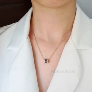 Alternative view of Panlandwoo - Kalung Stainless Wanita Kristal Adjustable