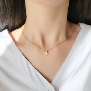 Alternative view of Panlandwoo - Kalung Titanium Wanita Mini Cross Adjustable