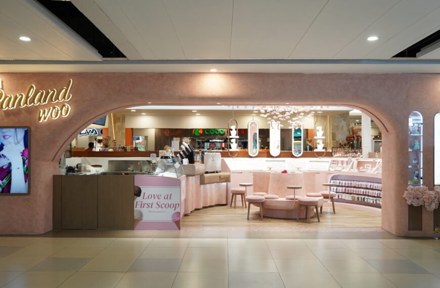 Panlandwoo Hadirkan Toko Aksesori & Kafe Pertama di Indonesia