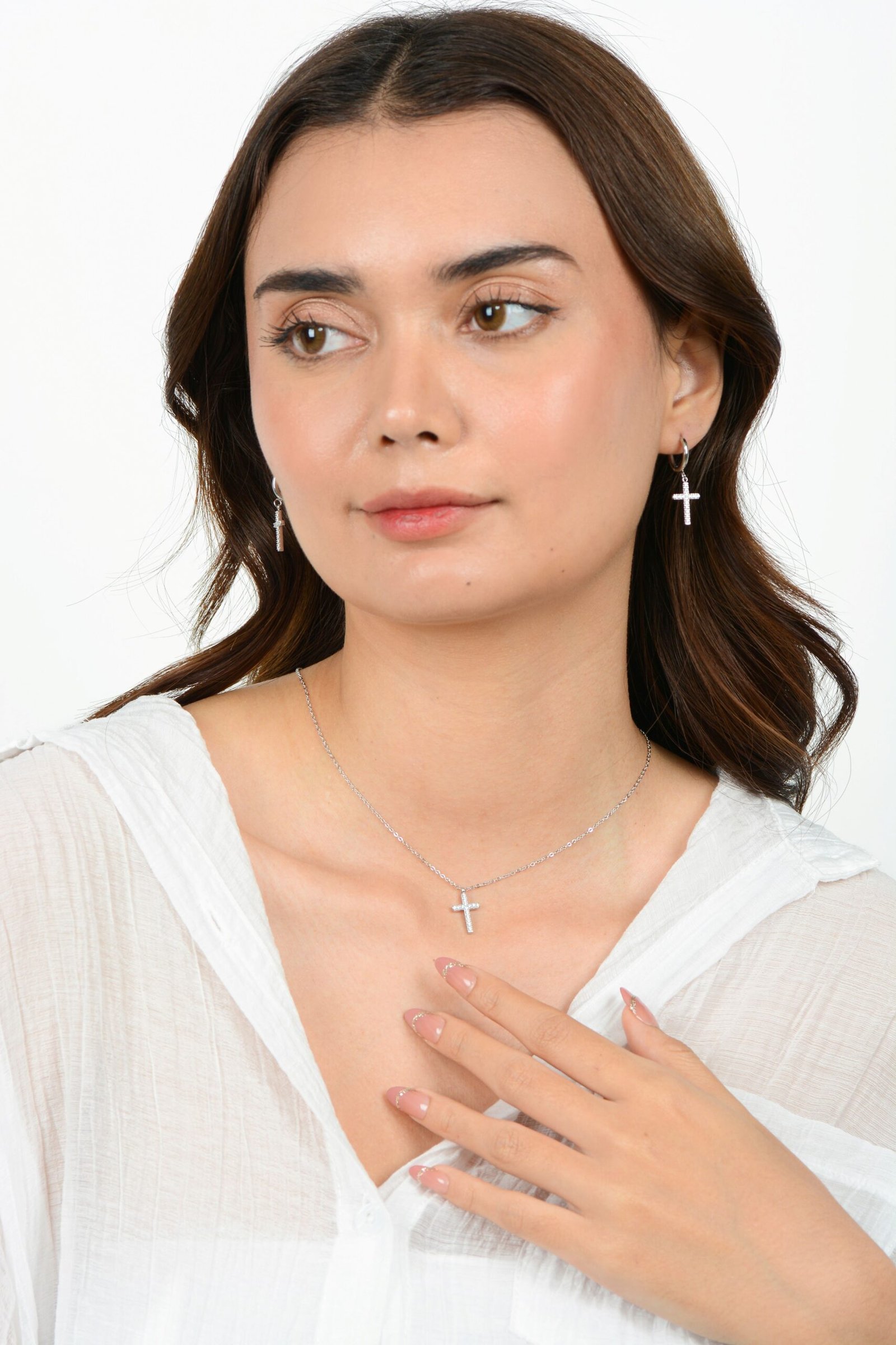 Panlandwoo - Bundling Spesial Desember - Diamond Cross Set (Anting + Gelang + Kalung) + Free Cincin Emely - Gambar 3