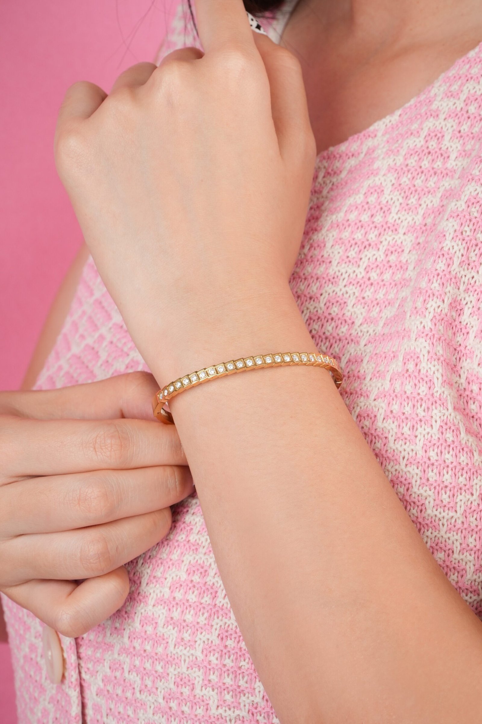 Panlandwoo - Gelang Bangle Titanium Wanita Ludovica - Gambar 2