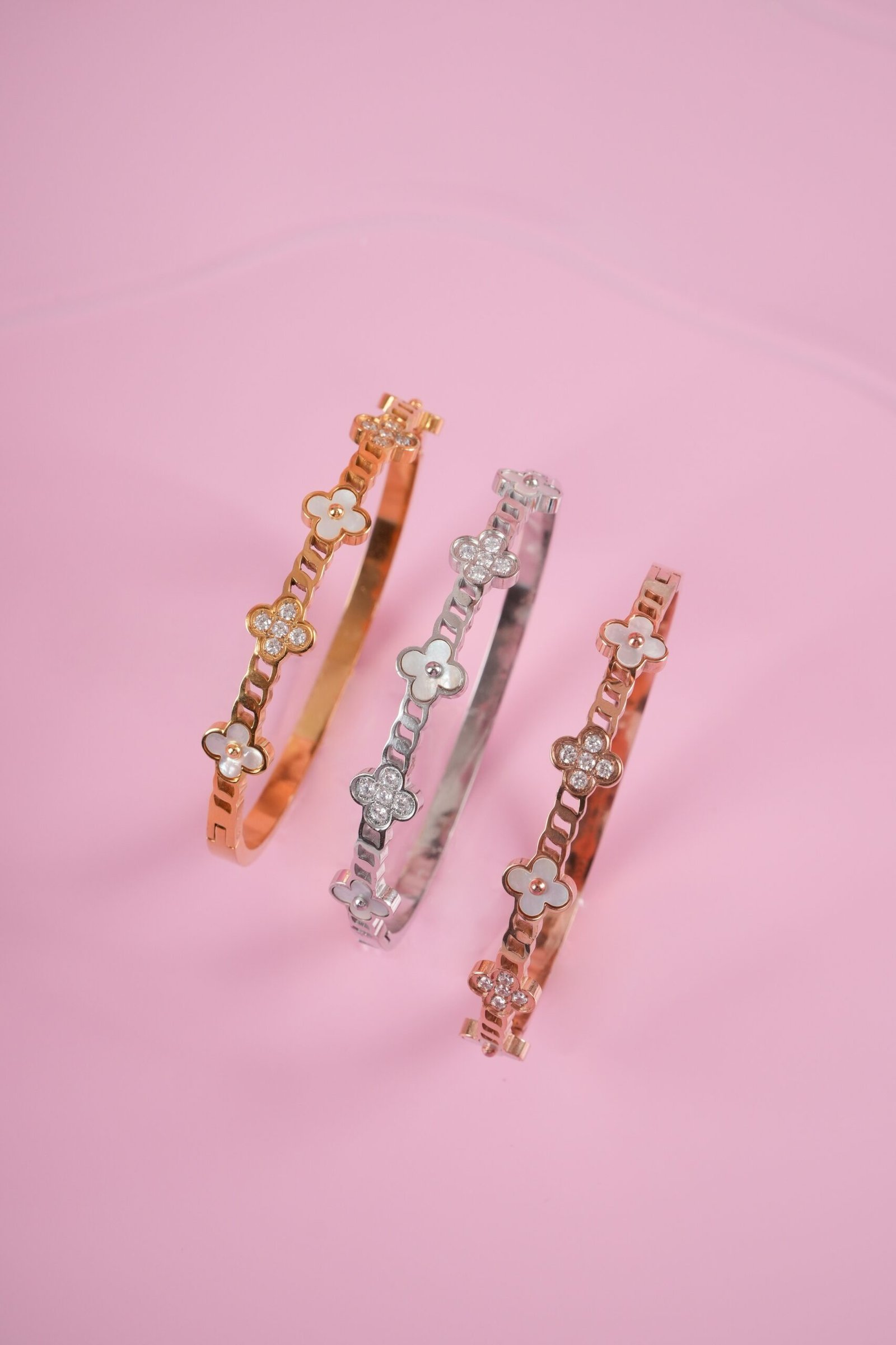 Panlandwoo - Gelang Bangle Titanium Wanita Mirella - Gambar 6