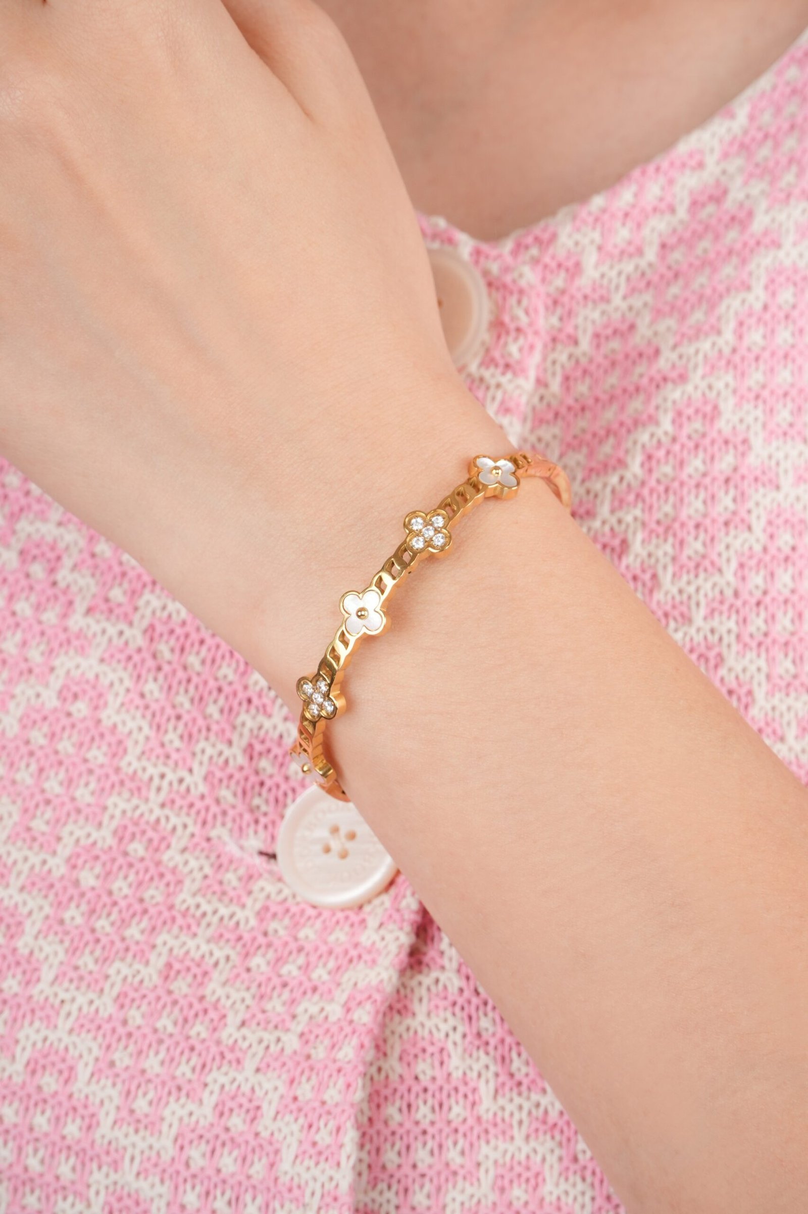 Panlandwoo - Gelang Bangle Titanium Wanita Mirella - Gambar 2