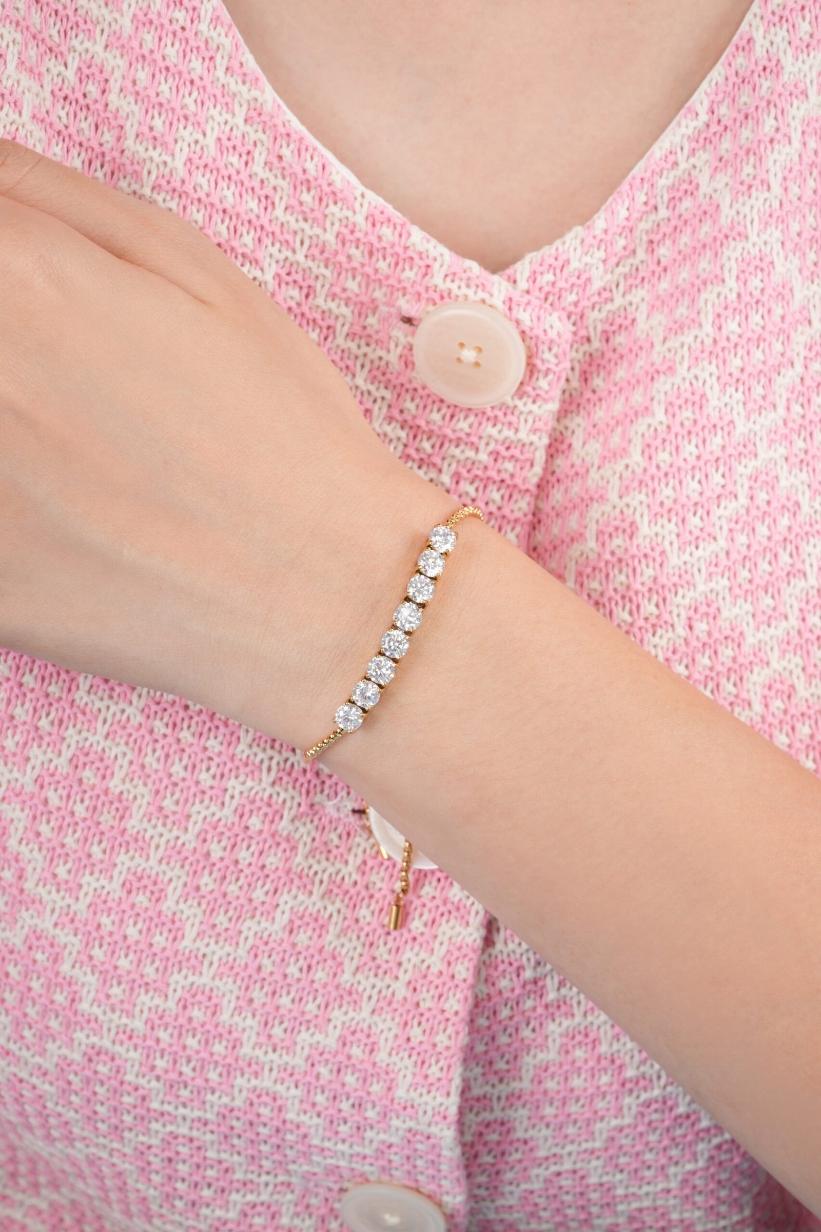 Panlandwoo - Bundling Spesial Januari - Gelang Serut Ladonna + Kalung Telma + Kotak Festive Medium - Gambar 3