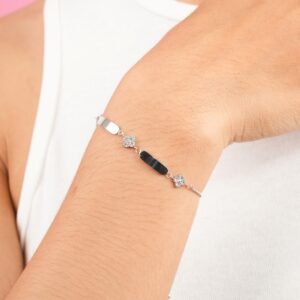 Panlandwoo - Gelang Serut Titanium Wanita Zaria Adjustable - Gambar 2