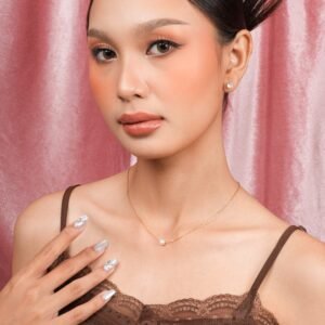 Panlandwoo - Kalung Titanium Wanita Myra Adjustable - Gambar 4
