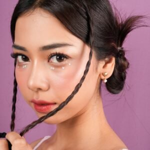 Panlandwoo - Anting Tusuk Titanium Wanita Livea - Gambar 4