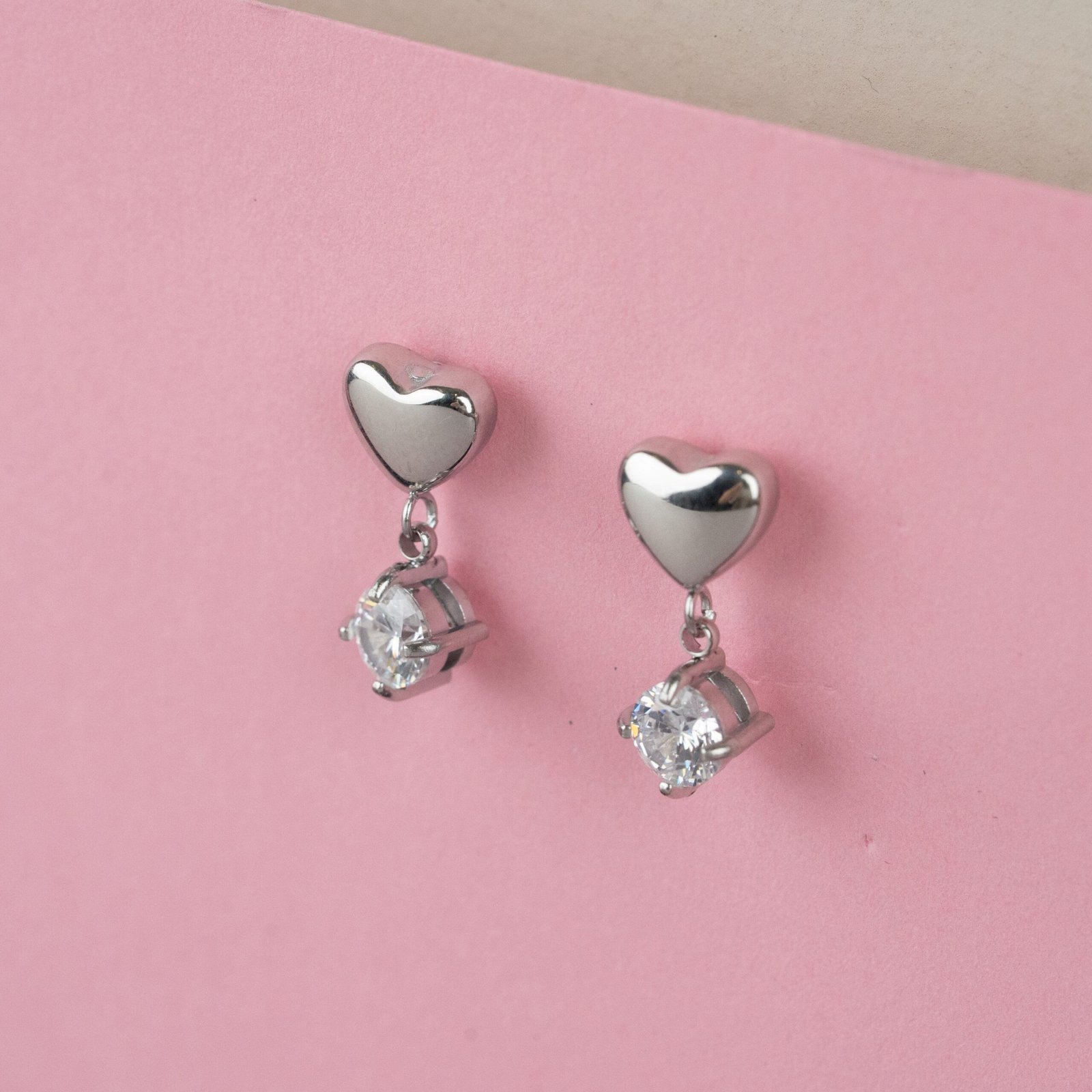 Panlandwoo - Anting Tusuk Titanium Wanita Livea - Gambar 7