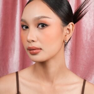 Panlandwoo - Anting Hoop Titanium Wanita Veloura Infinity - Gambar 3