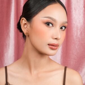 Panlandwoo - Anting Tusuk Titanium Wanita Heart Infinity - Gambar 6