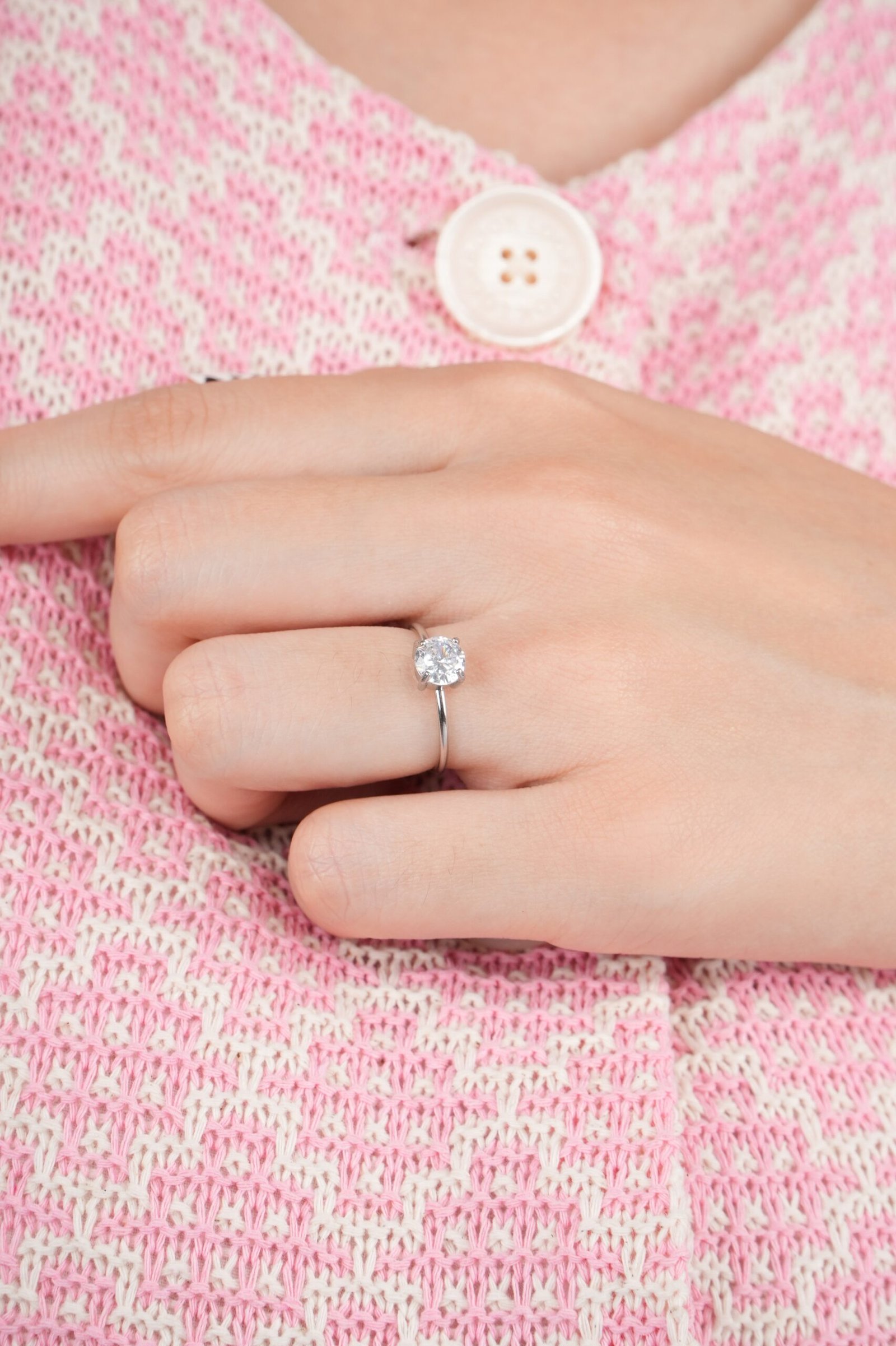 Panlandwoo - Cincin Titanium Wanita Emely - Gambar 5