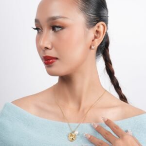 Panlandwoo - Kalung Titanium Wanita Daleyza Adjustable - Gambar 3