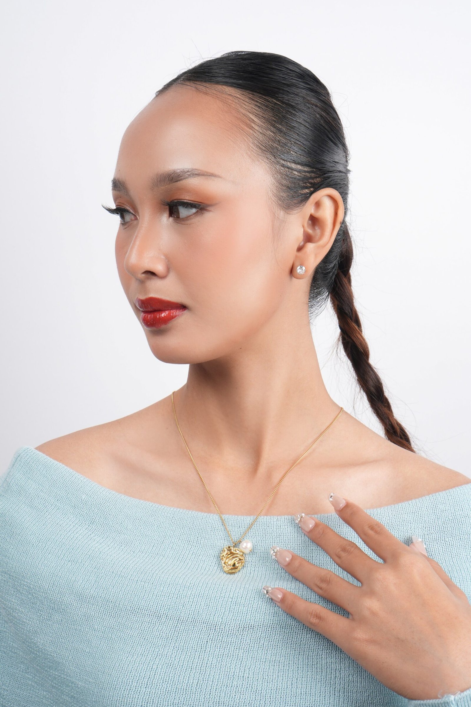 Panlandwoo - Kalung Titanium Wanita Daleyza Adjustable - Gambar 3