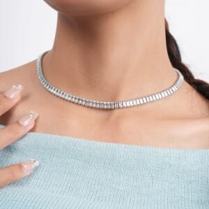 Panlandwoo - Kalung Titanium Wanita Feryal Adjustable - Gambar 4