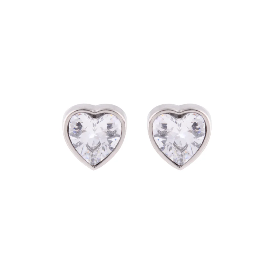 Sepasang anting Vionetta Silver dengan motif hati